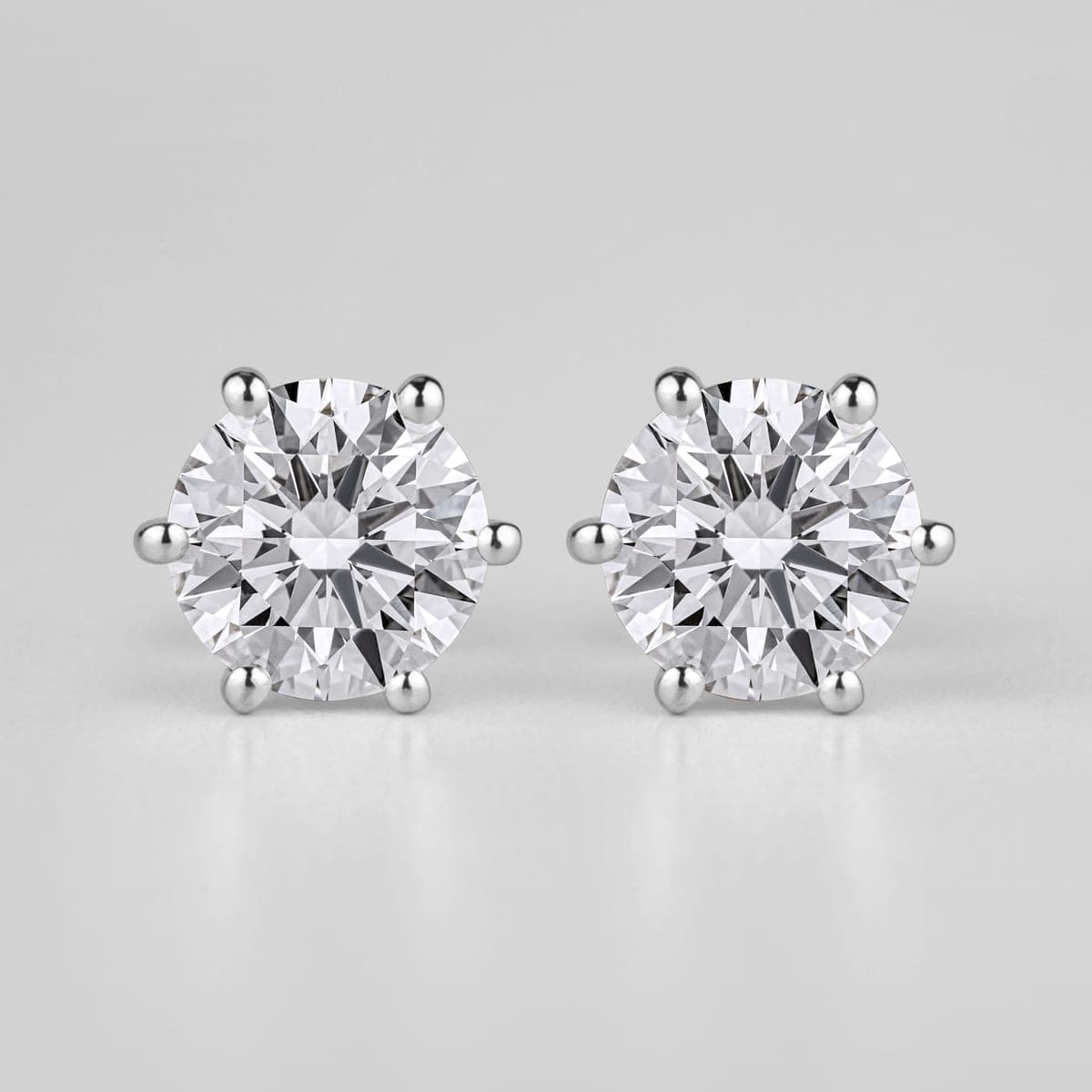 Noor Crystal Studs