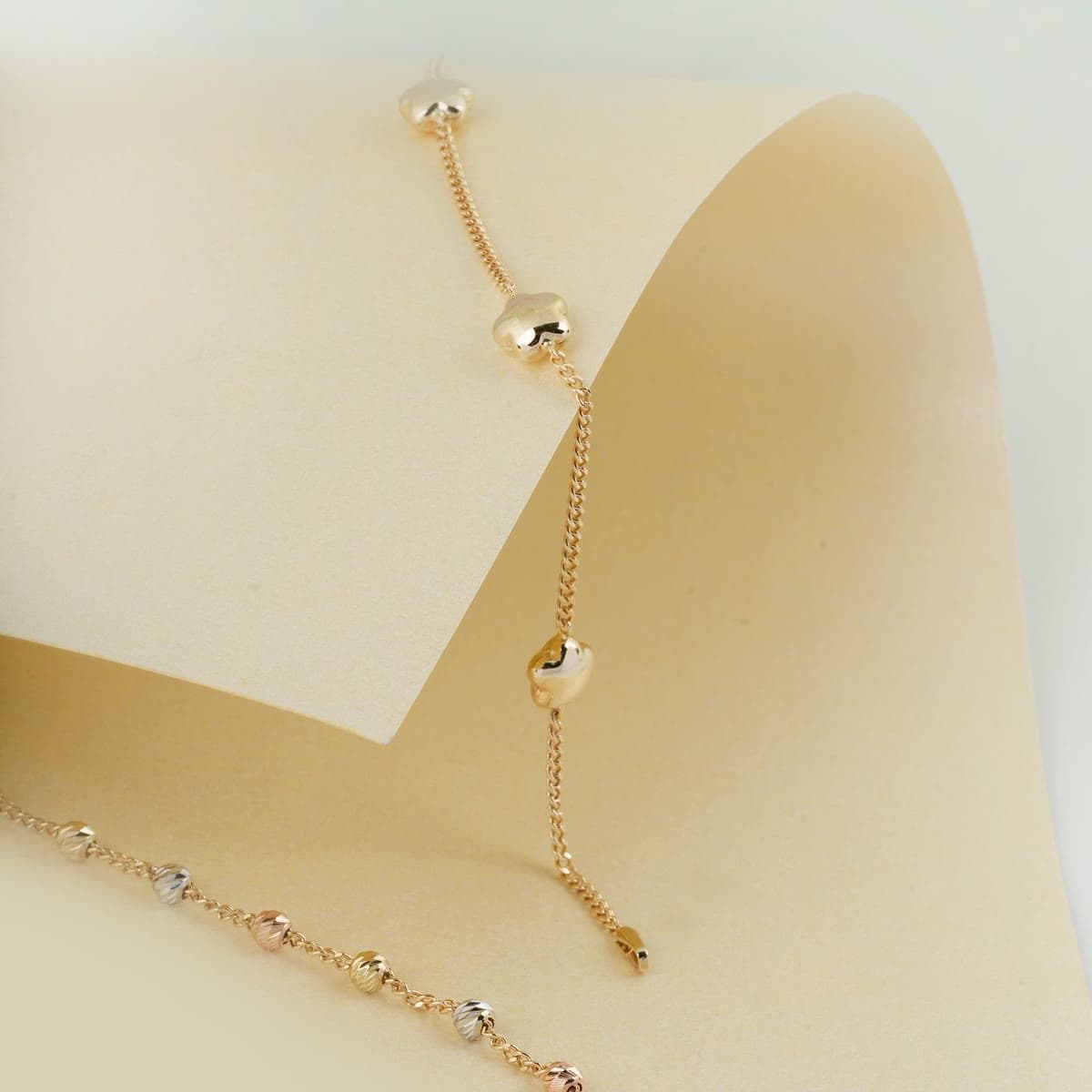 Roshan Station Necklace