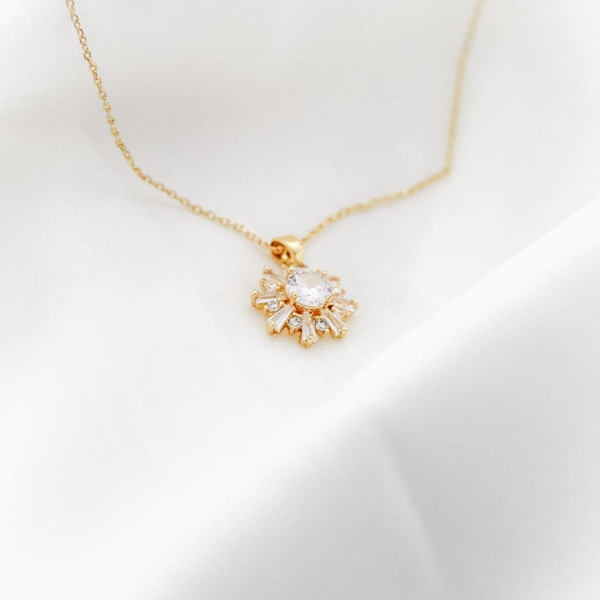 Yasmin Floating Crystal Necklace
