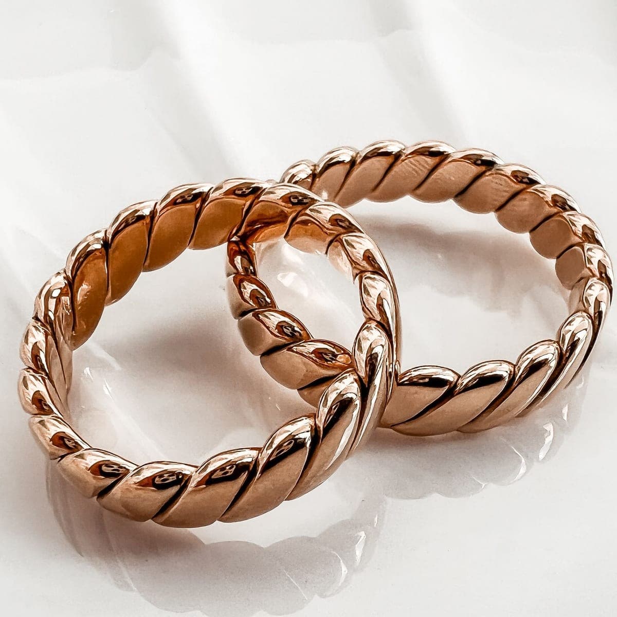 Zoya Twist Band