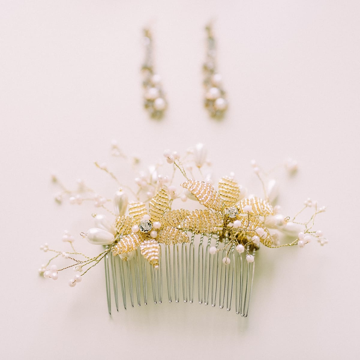 Nargis Crystal Hair Comb